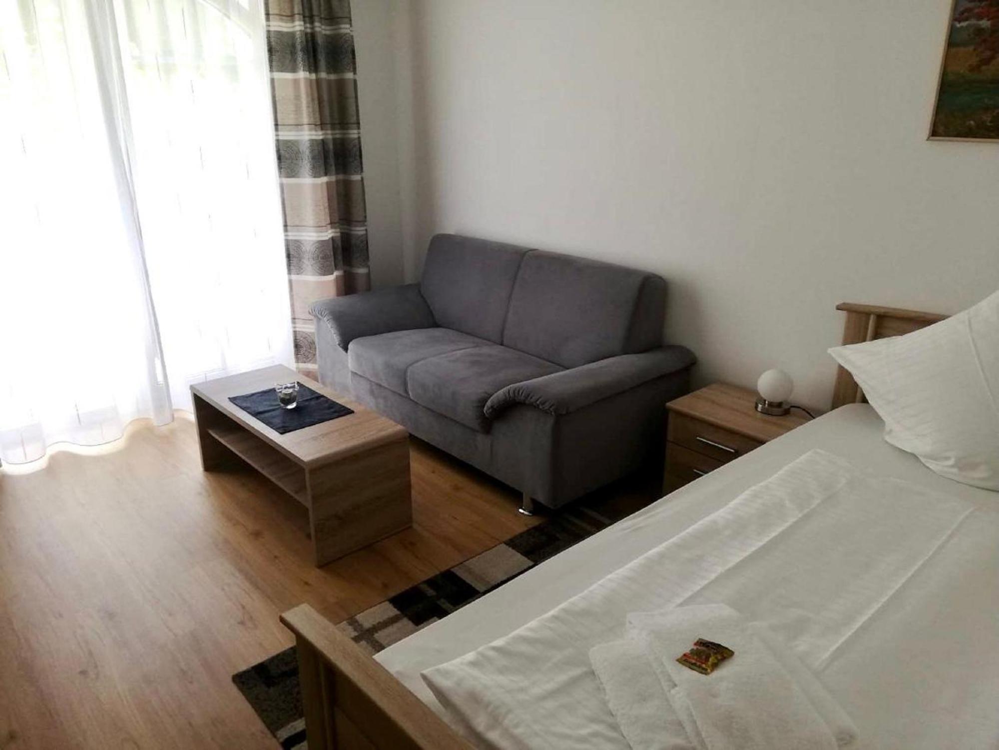 Ferienappartements-Grolik Im Aparthotel Zum Gutshof Hohenwarth Εξωτερικό φωτογραφία